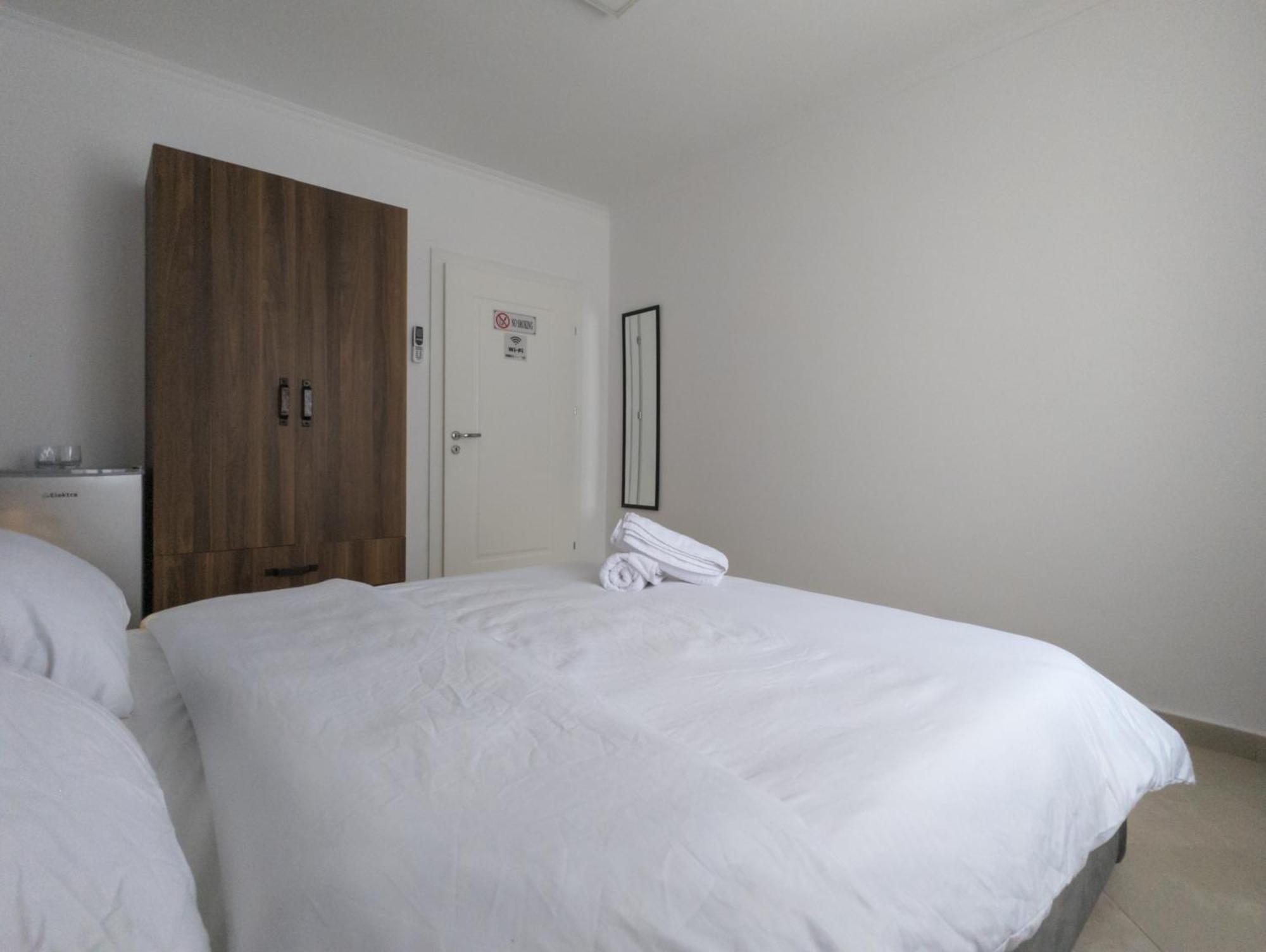 Center Luxury Rooms Tirana Extérieur photo