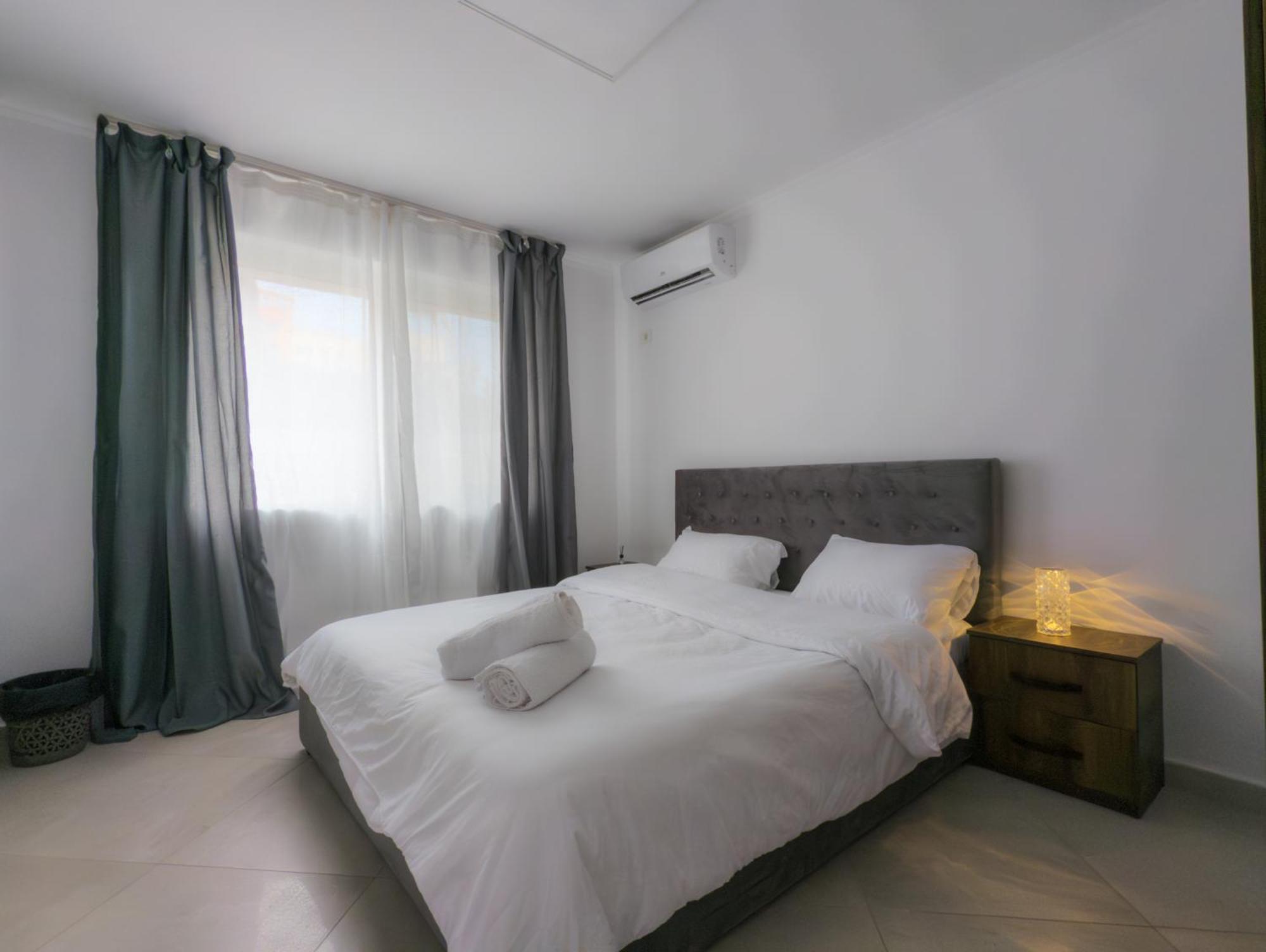 Center Luxury Rooms Tirana Extérieur photo